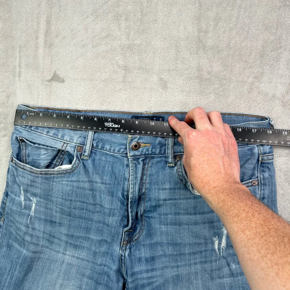 Lucky Brand 121 Heritage Slim Jeans Mens 36x30 Light Wash Blue Distressed Denim‎